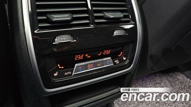 بي إم دبليو X6 (G06) xDrive40i M سبورت