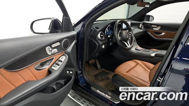مرسيدس GLC- X253 GLC300e 4MATIC