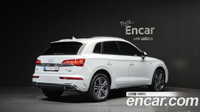 أودي Q5 (FY) 45 TFSI بريميوم