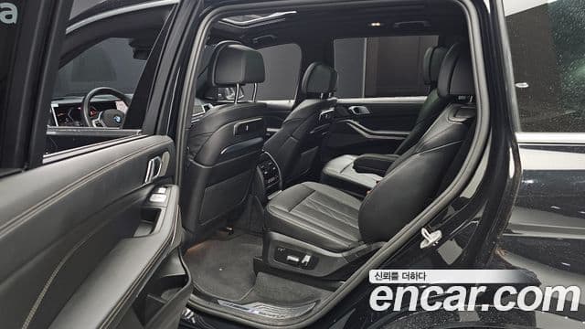 بي إم دبليو X7 (G07) xDrive 40i M سبورت 6